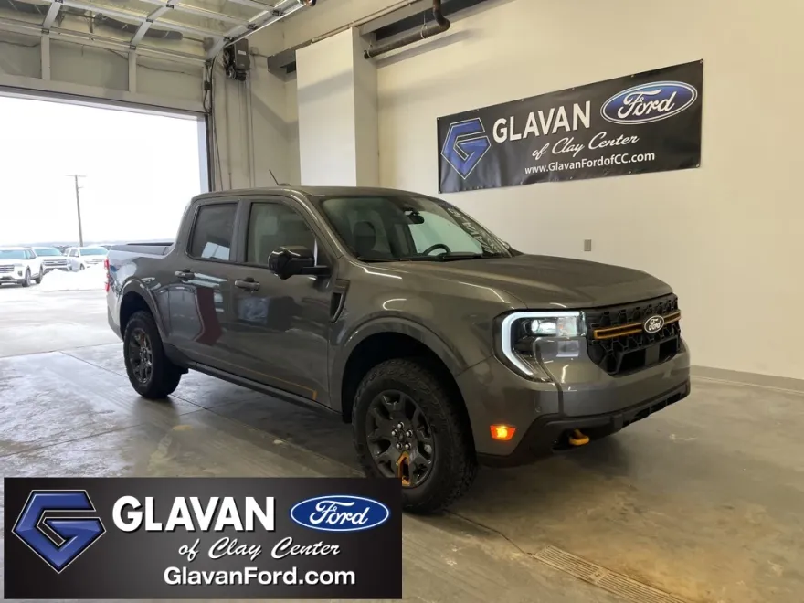2025 Ford Maverick Tremor photo 1