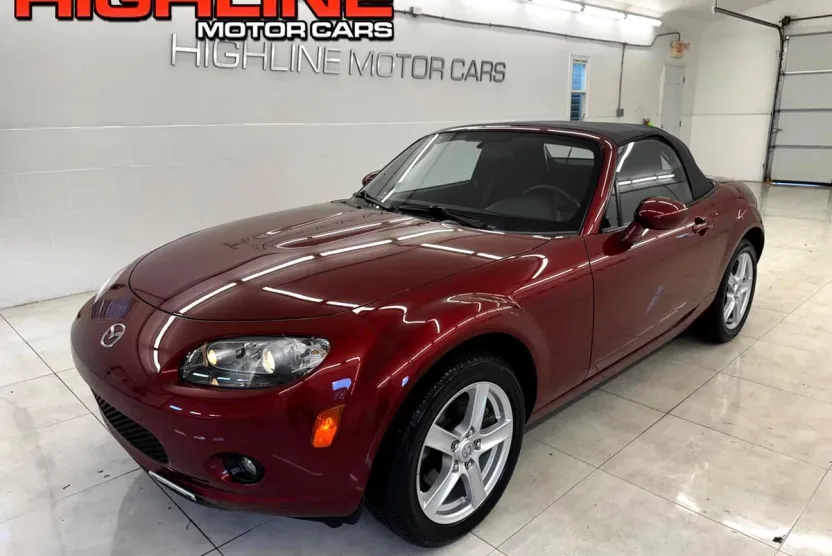 2006 Mazda MX-5 Miata Miata Touring photo 1