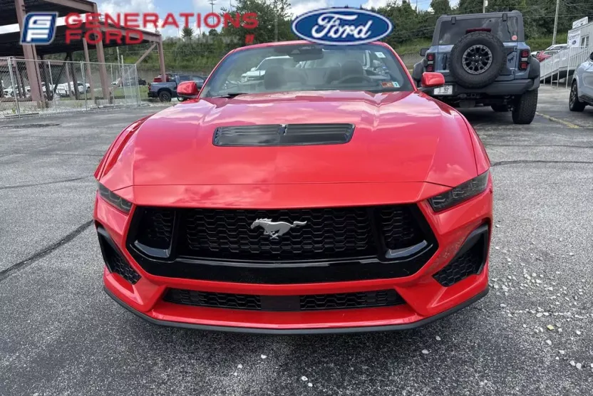 2025 Ford Mustang GT Premium Convertible photo 1