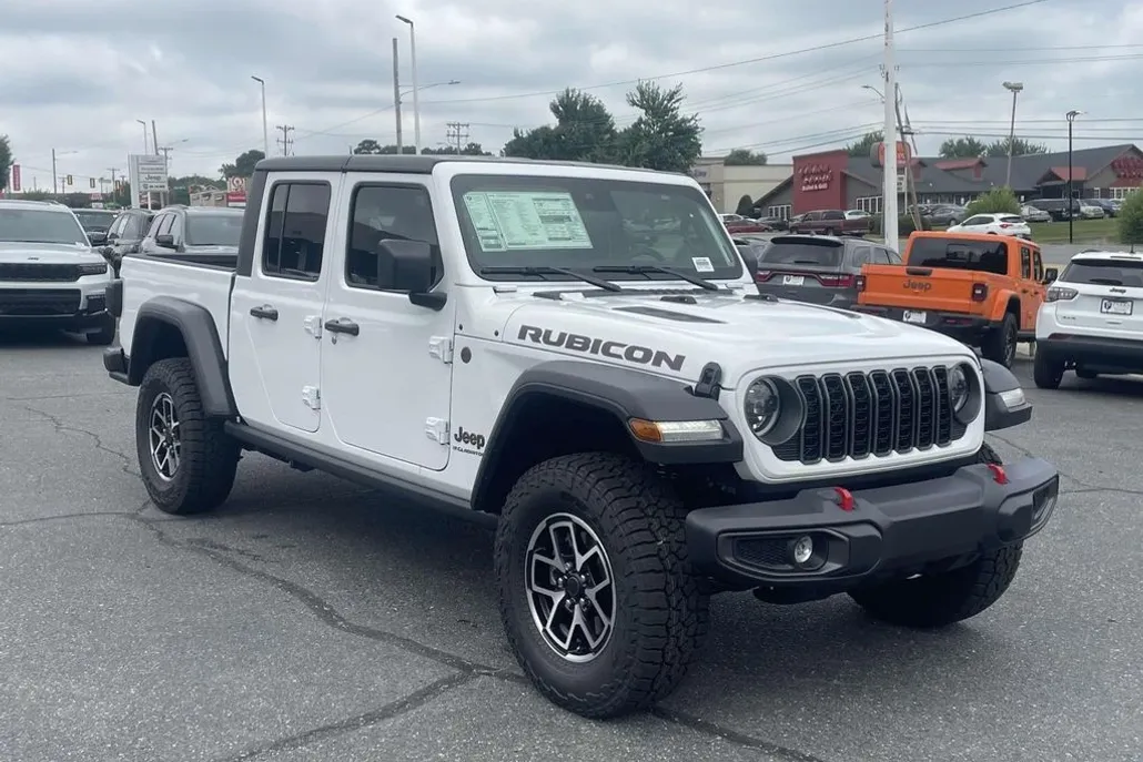 2025 Jeep Gladiator Rubicon photo 1