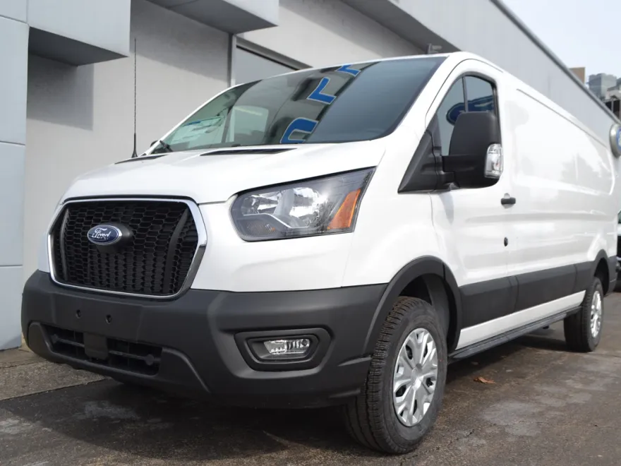 2025 Ford Transit photo 1