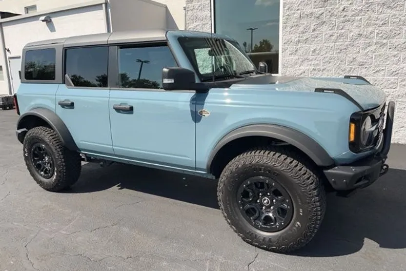 2023 Ford Bronco Wildtrak photo 1