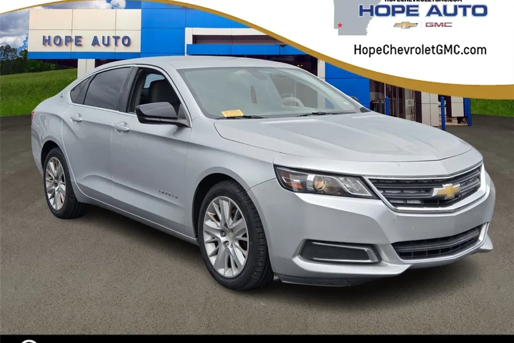 2016 Chevrolet Impala LS photo 1