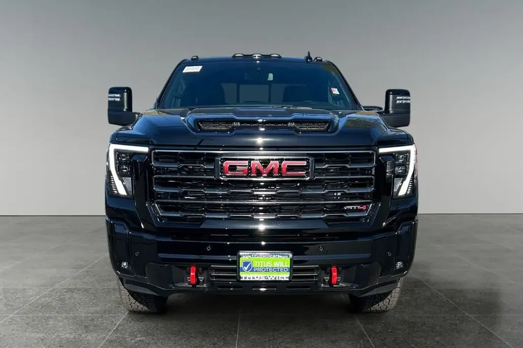 2025 Gmc Sierra 3500 HD AT4 photo 1