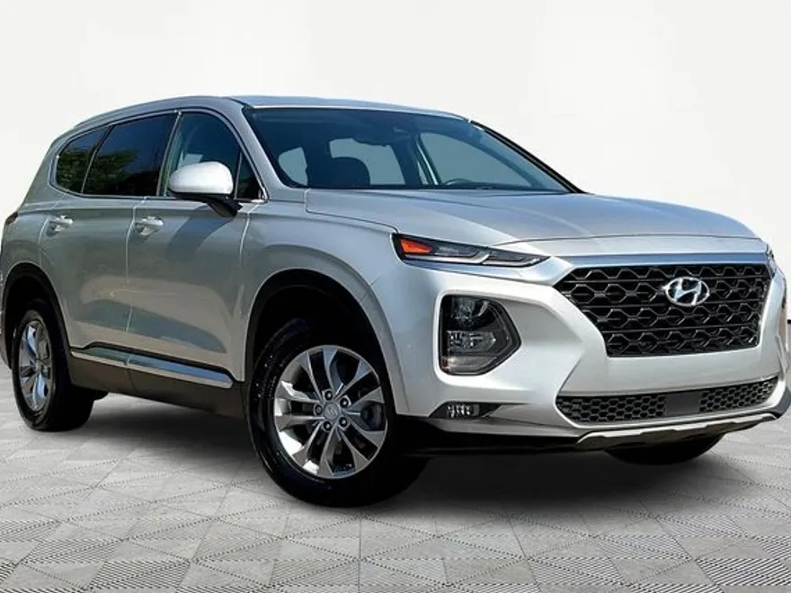 2019 Hyundai Santa Fe SEL photo 1