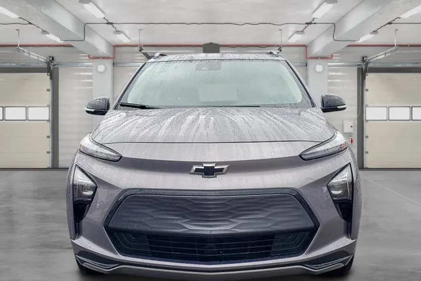 2023 Chevrolet Bolt EUV photo 1