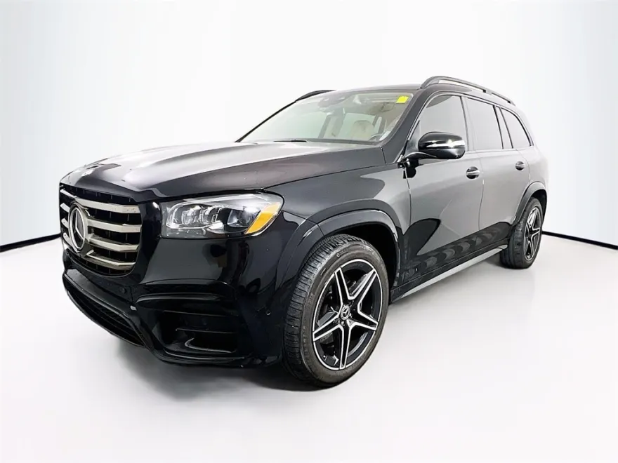 2024 Mercedes Benz GLS 450 4MATIC photo 1
