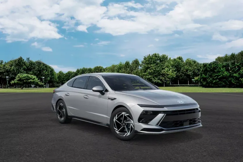 2026 Hyundai Sonata SEL Sport photo 1