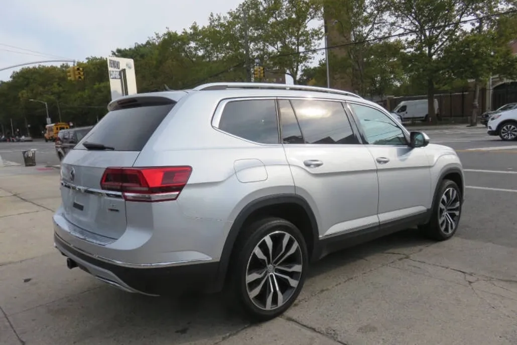 2019 Volkswagen Atlas V6 SEL Premium photo 1