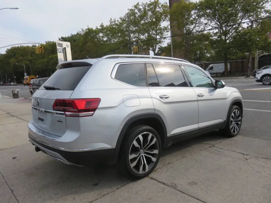 2019 Volkswagen Atlas V6 SEL Premium photo 1