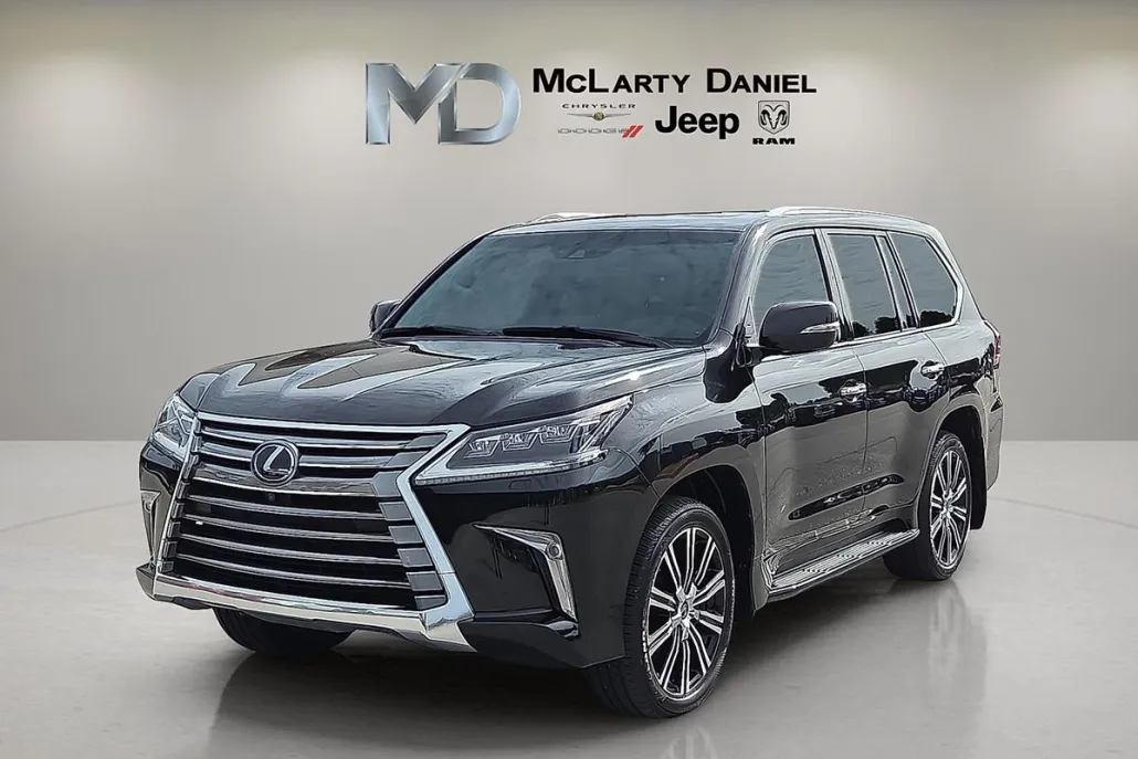 2018 Lexus LX 570 Two-Row photo 1