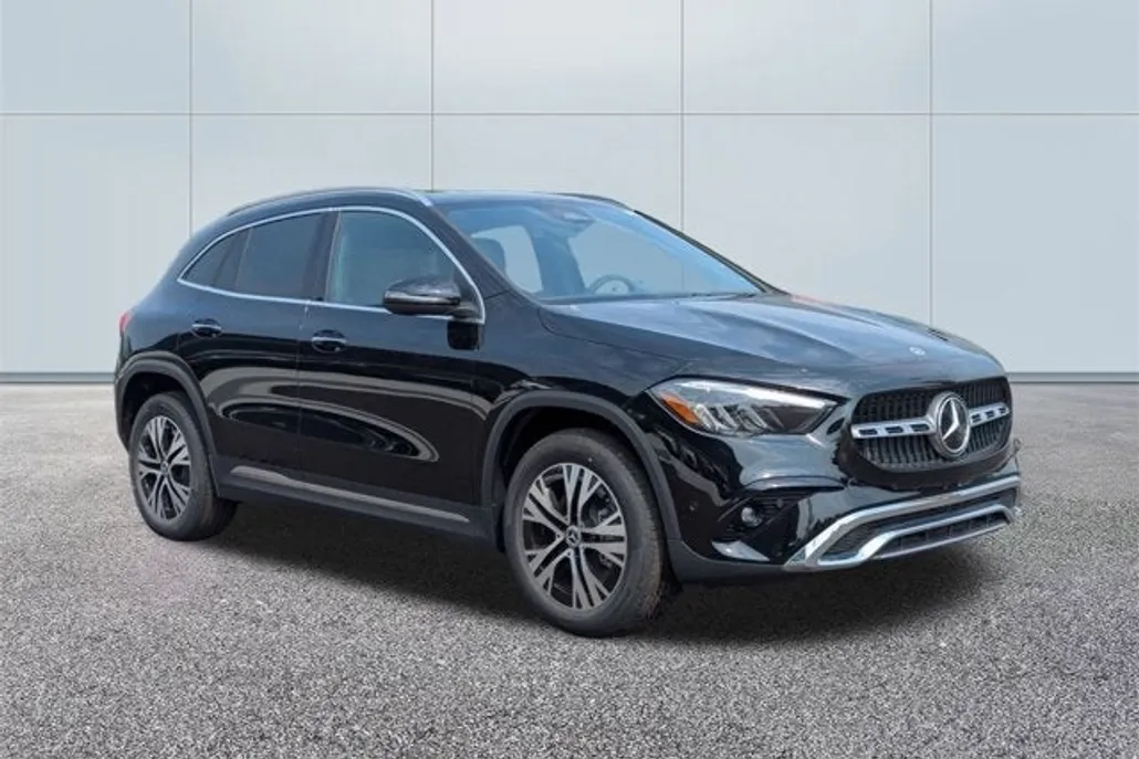 2025 Mercedes Benz GLA 250 4MATIC photo 1