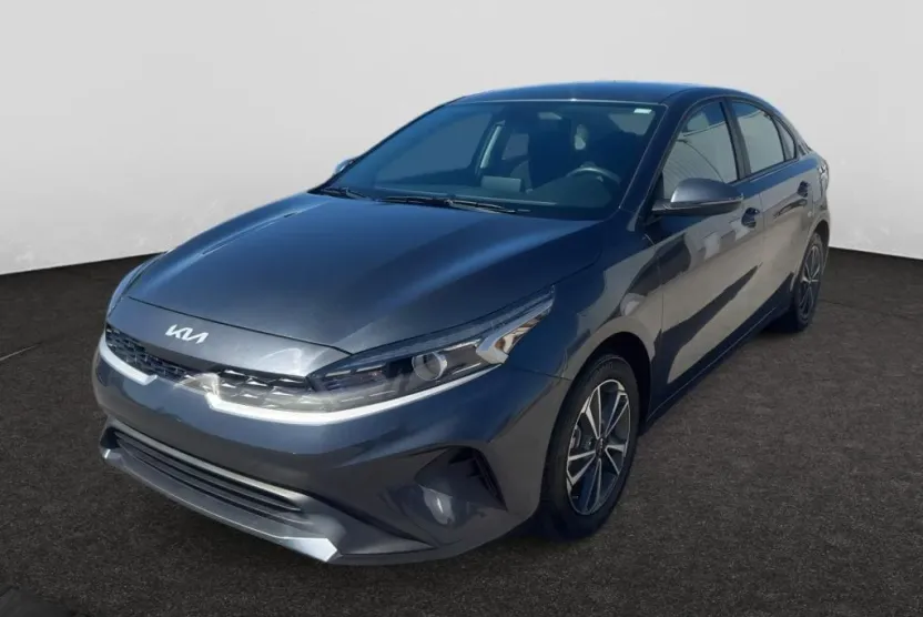 2024 Kia Forte LXS photo 1