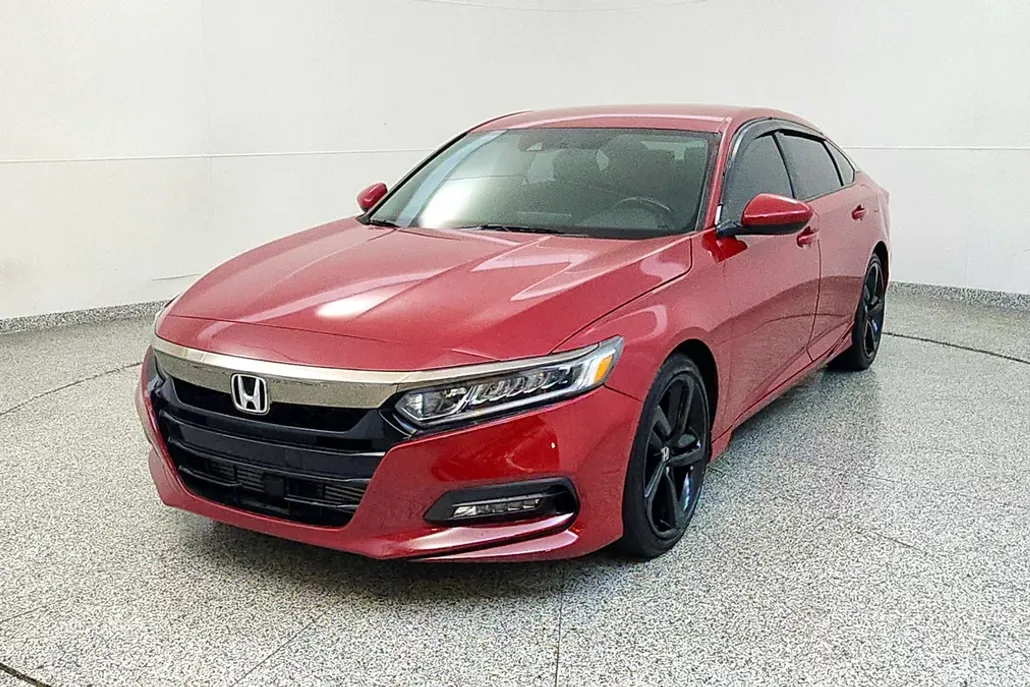 2020 Honda Accord Sport photo 1