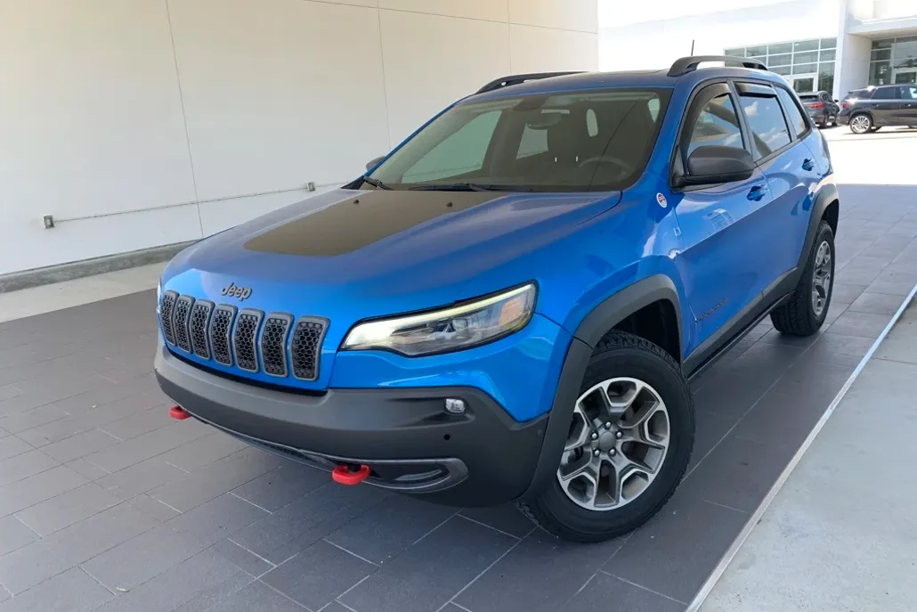 2020 Jeep Cherokee Trailhawk photo 1