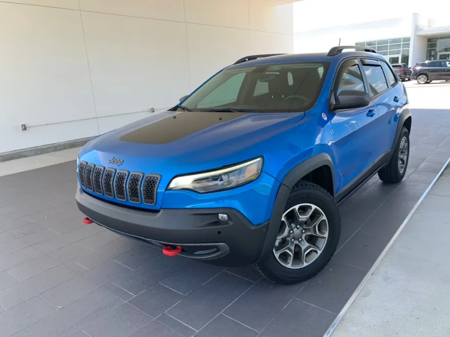 2020 Jeep Cherokee Trailhawk photo 1