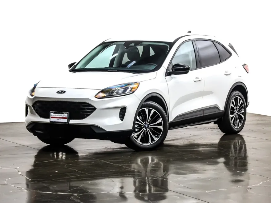 2022 Ford Escape SE Hybrid photo 1