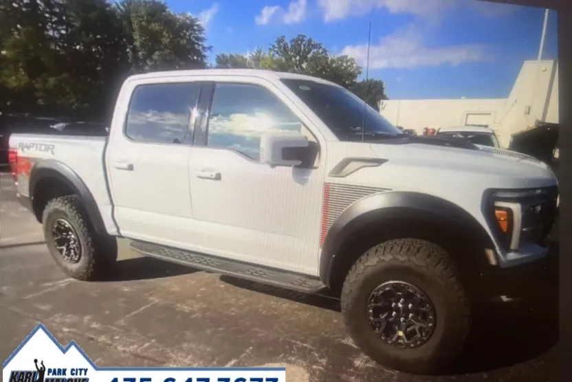 2025 Ford F-150 Raptor photo 1