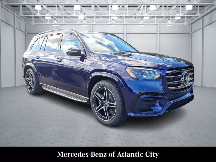 2026 Mercedes Benz GLS 450 4MATIC photo 1