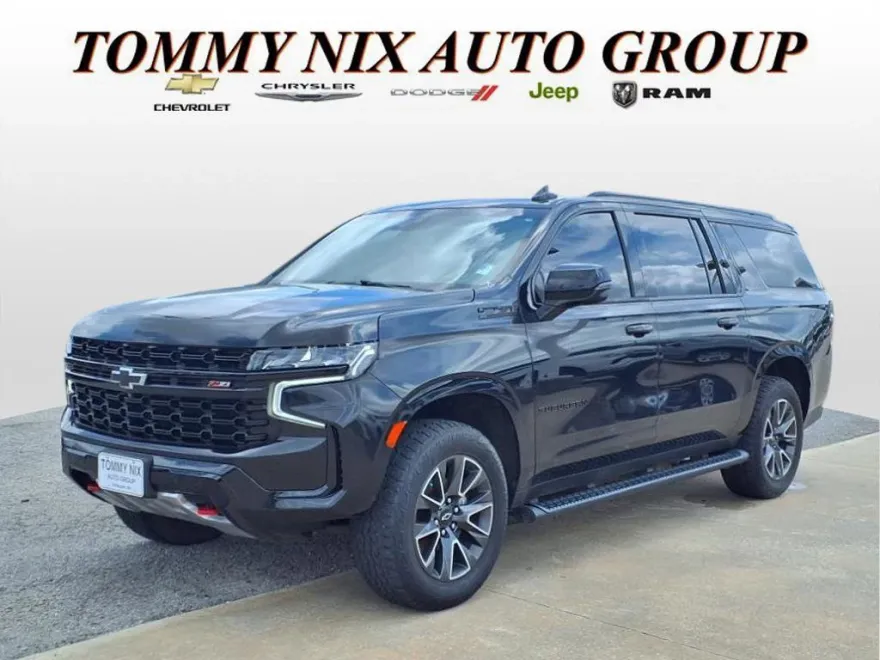 2021 Chevrolet Suburban Z71 photo 1