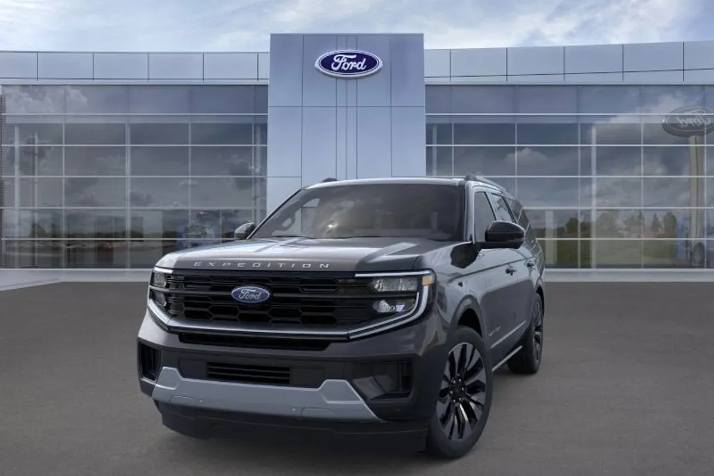 2025 Ford Expedition Platinum photo 1