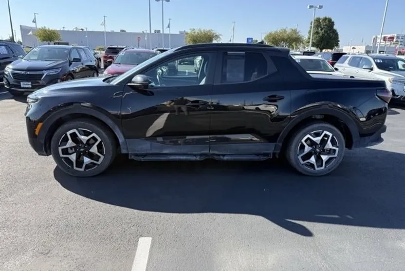 2022 Hyundai Santa Cruz Limited photo 1