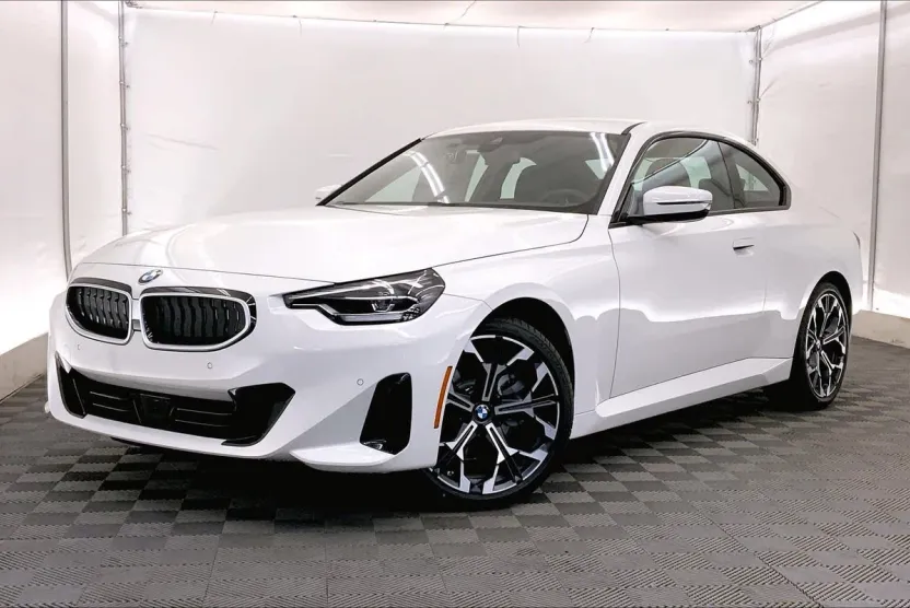 2025 Bmw 230i 230i xDrive photo 1