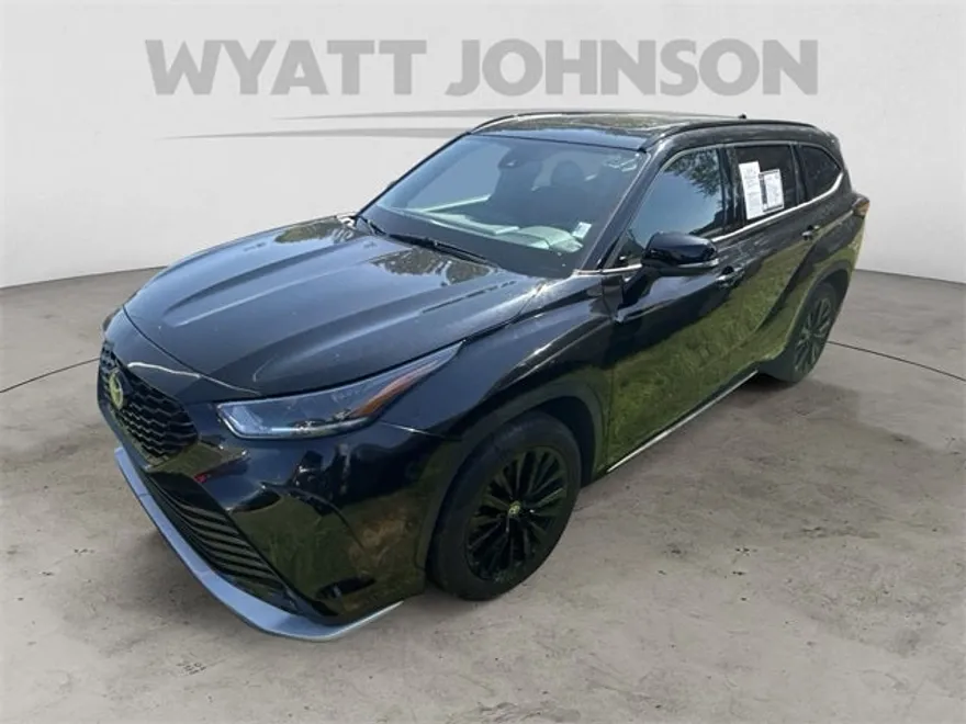 2024 Toyota Highlander XSE photo 1