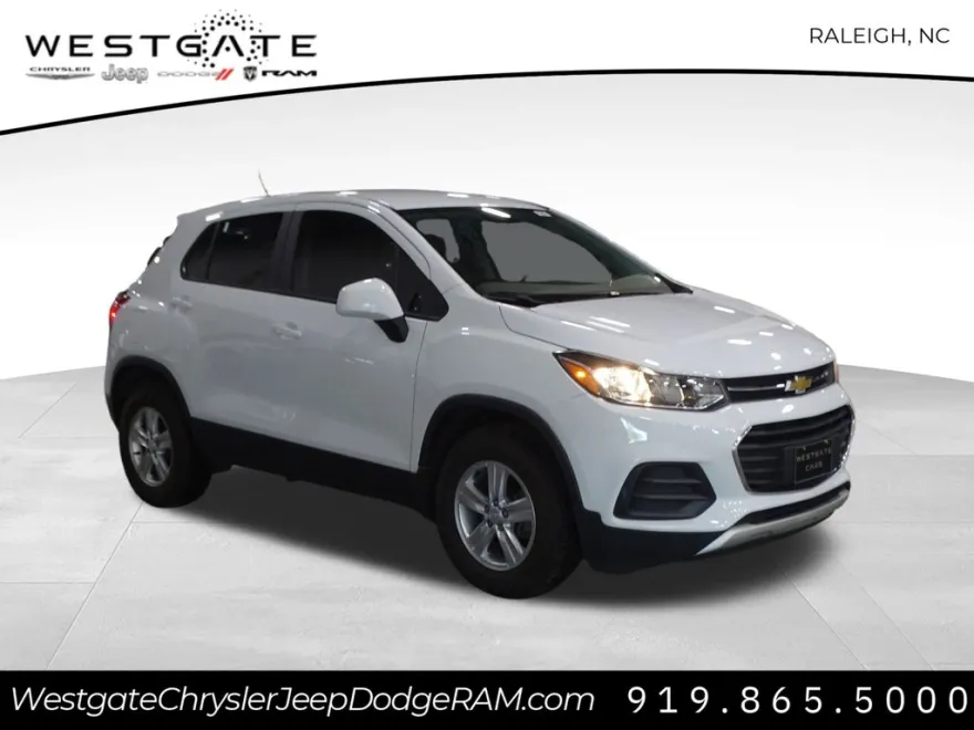 2019 Chevrolet Trax LS photo 1
