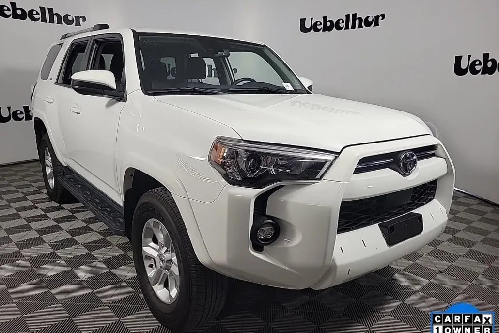 2024 Toyota 4Runner SR5 photo 1