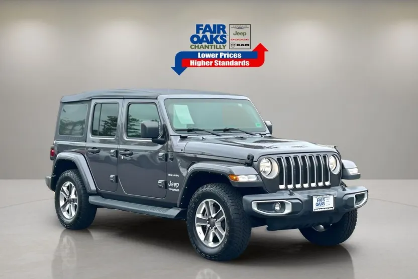 2021 Jeep Wrangler Unlimited Sahara photo 1