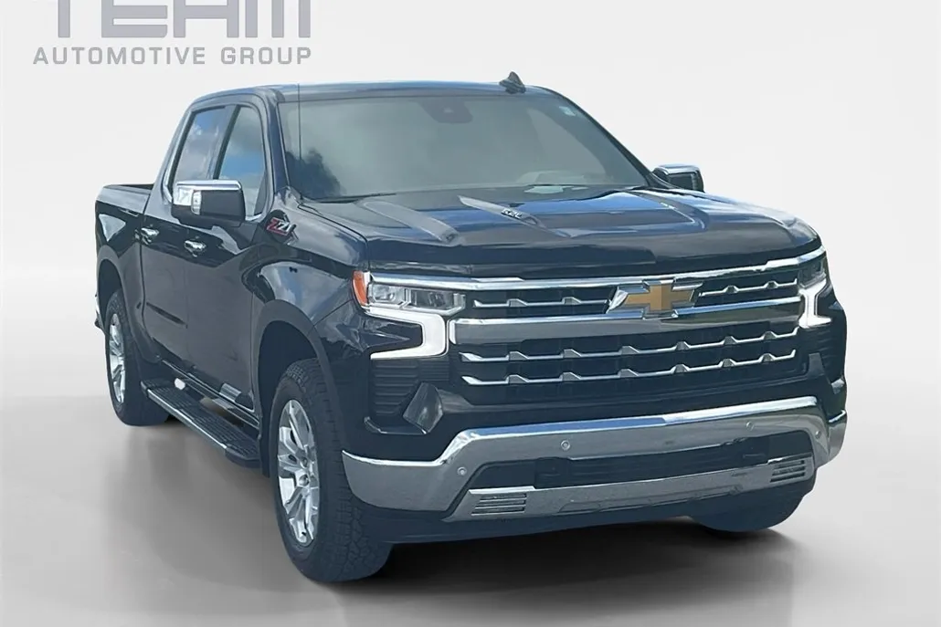 2025 Chevrolet Silverado 1500 LTZ photo 1