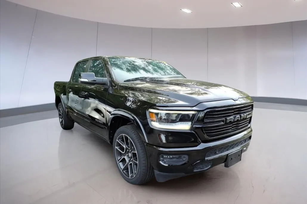 2019 Ram 1500 Laramie photo 1