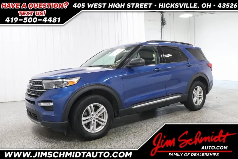 2022 Ford Explorer XLT photo 1