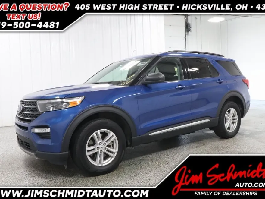 2022 Ford Explorer XLT photo 1