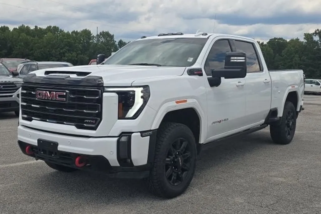 2024 Gmc Sierra HD AT4 photo 1