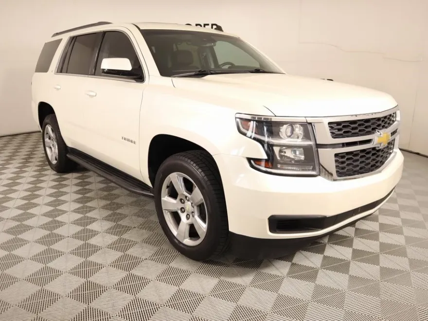2015 Chevrolet Tahoe LT photo 1