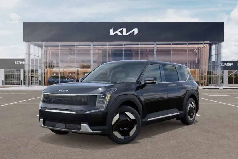 2026 Kia EV9 Light Long Range photo 1