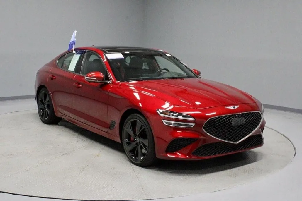 2023 Genesis G70 3.3T photo 1