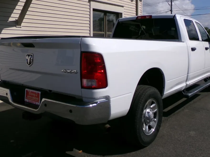 2018 Ram 3500 Tradesman photo 1