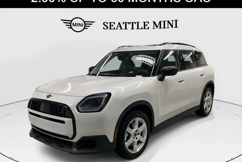 2025 Mini Countryman S ALL4 photo 1