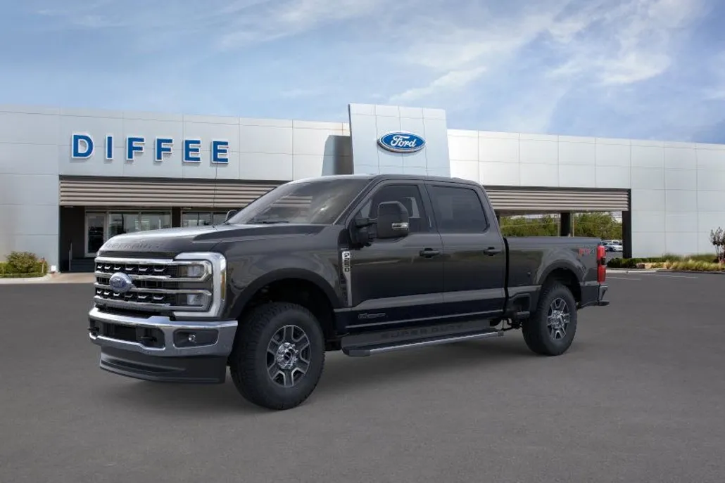 2025 Ford F-250 Lariat photo 1