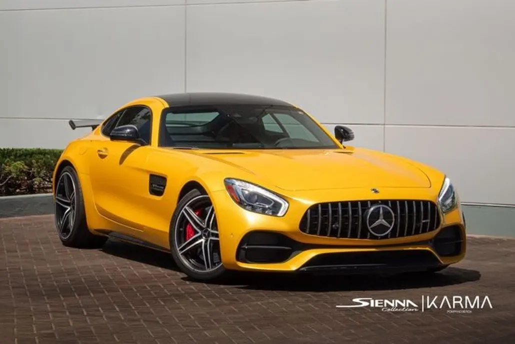 2019 Mercedes Benz C GT photo 1