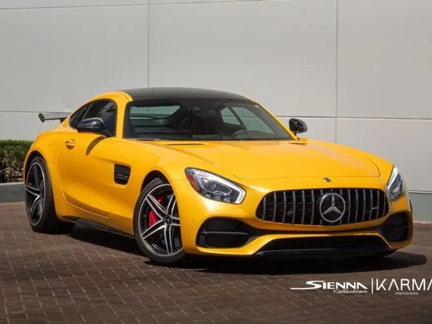 2019 Mercedes Benz C GT photo 1