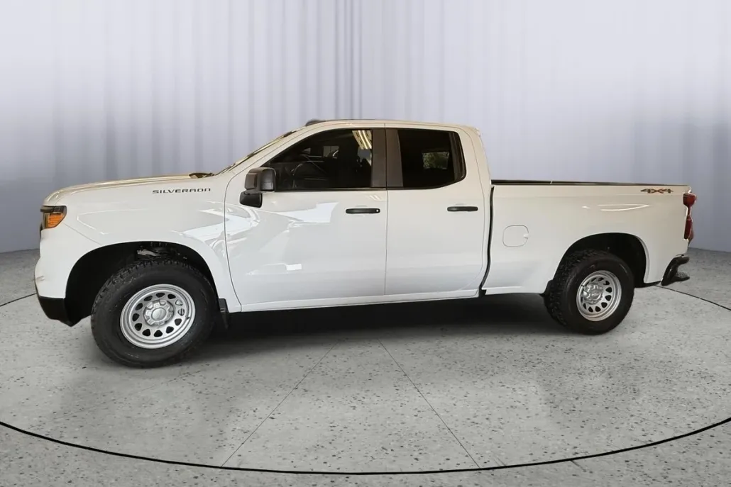 2023 Chevrolet Silverado 1500 Work Truck photo 1