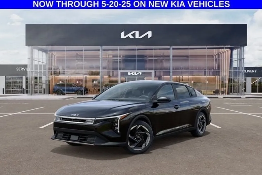 2025 Kia K4 EX photo 1
