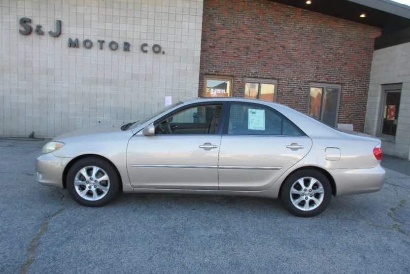 2006 Toyota Camry XLE V6 photo 1