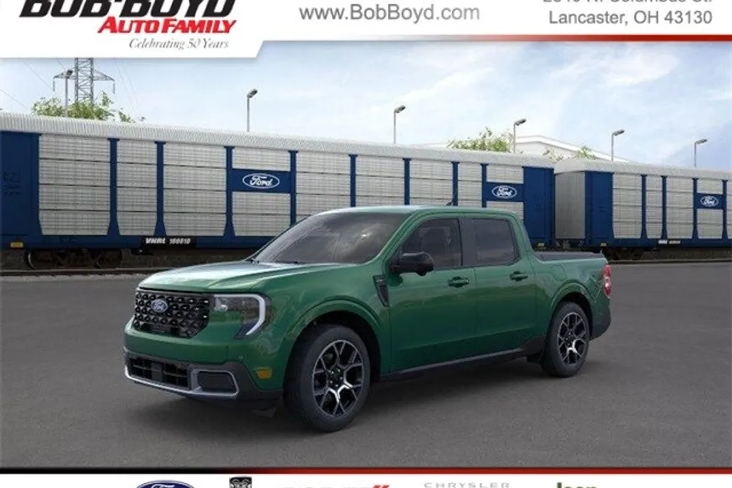 2025 Ford Maverick Lariat photo 1