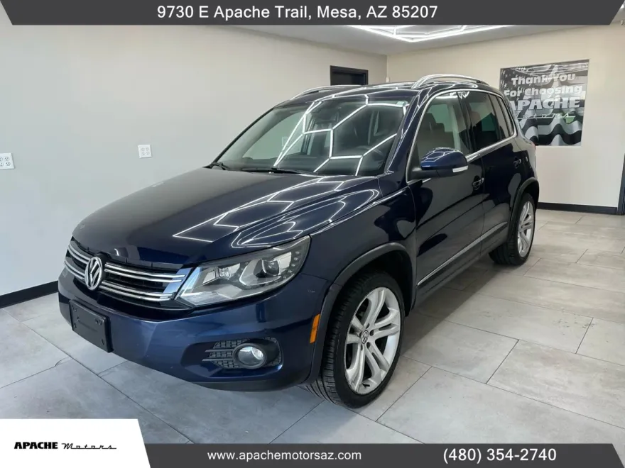 2012 Volkswagen Tiguan SEL Sport photo 1