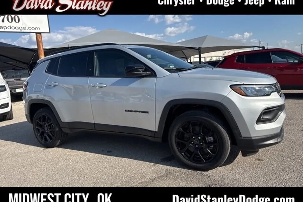 2026 Jeep Compass Latitude photo 1